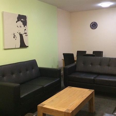 Hostel Oliver House Liverpool Exterior foto