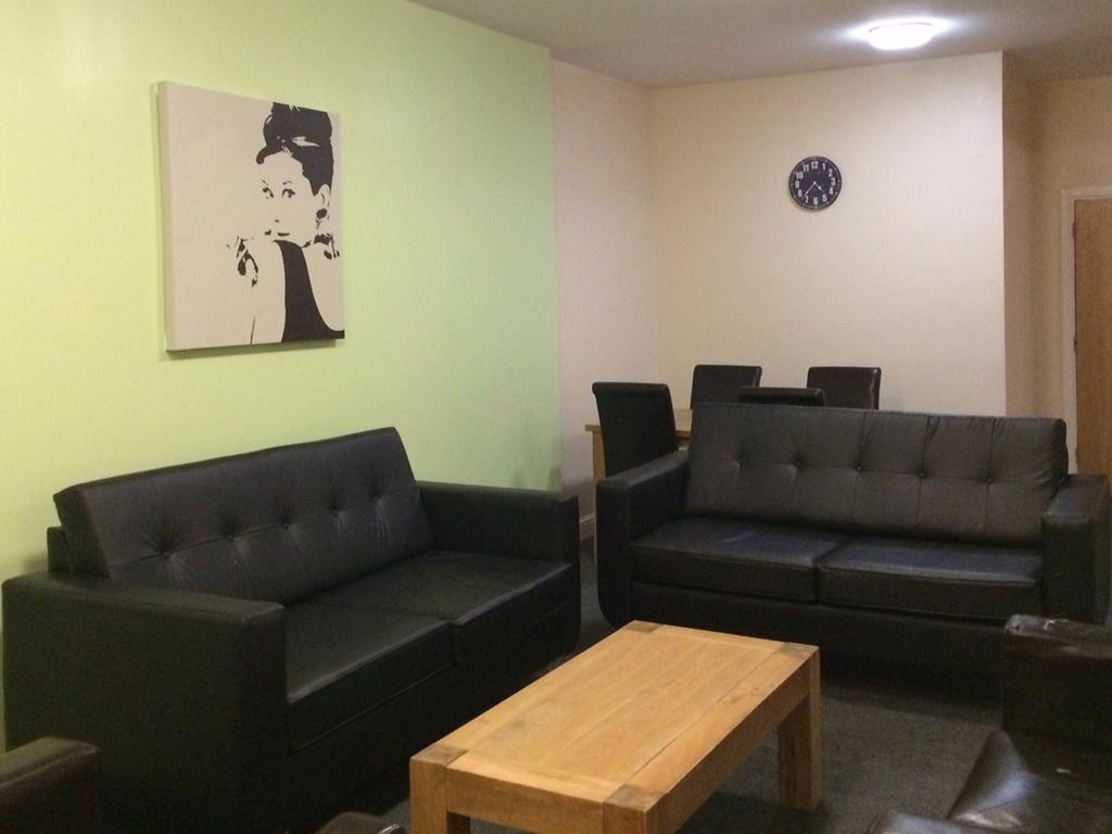 Hostel Oliver House Liverpool Exterior foto